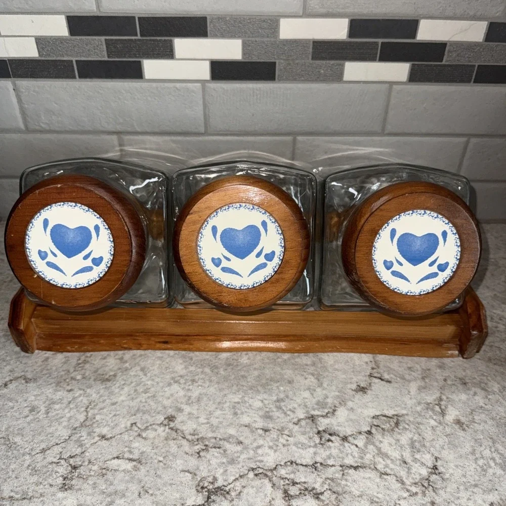 Vtg Glass 3 Canister Set Blue Heart Wood Top Counter Rack Farmhouse Kitchen